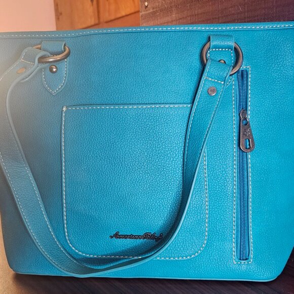 American Bling turquoise with matching wallet/crossbody - Picture 3 of 10